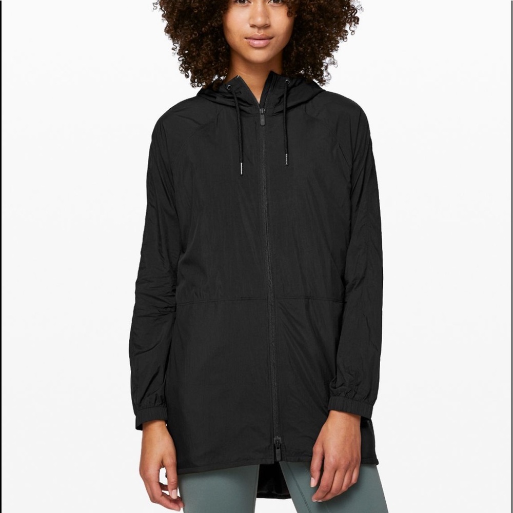 Lululemon Seek The Sky Jacket *Packable. Brand New